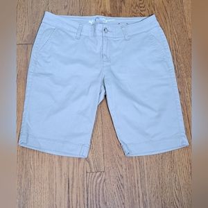 Arizona Bermuda Light  Khaki Shorts Sz.13 Juniors NWOT
